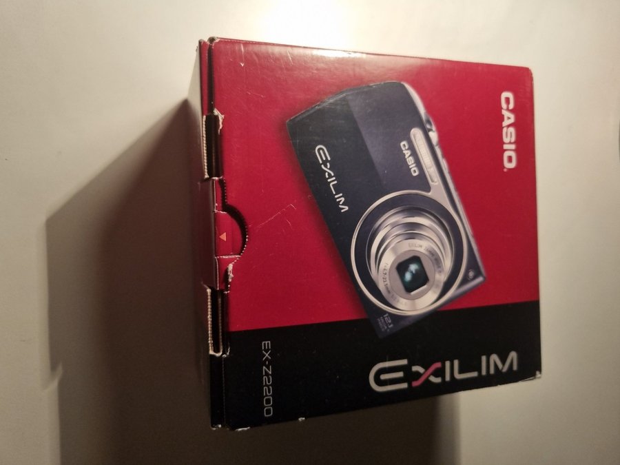 Casio Exilim EX-Z2200 Digitalkamera (saknas laddare)