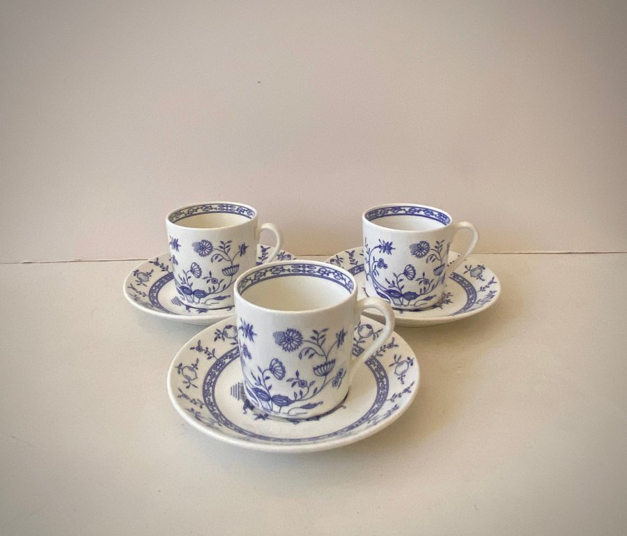 Stig Lindberg Dresden Gustavsberg 3 st kaffekoppar med fat i porslin vintage