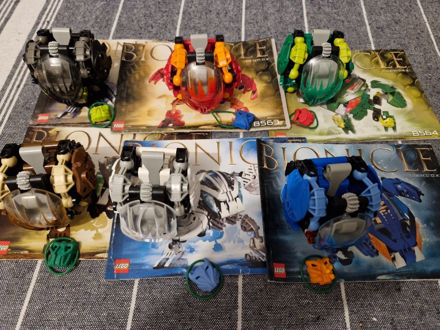 LEGO Bionicle Bohrok full kit complete with instructions