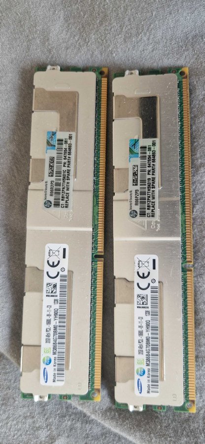 2 x SAMSUNG Memory Module 32GB