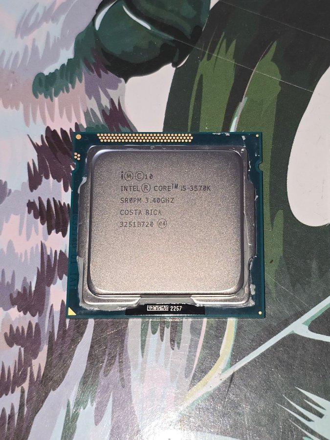 Två CPU | Intel Core i5-3570K Intel Core i5-6400 | !EJ TESTAT!