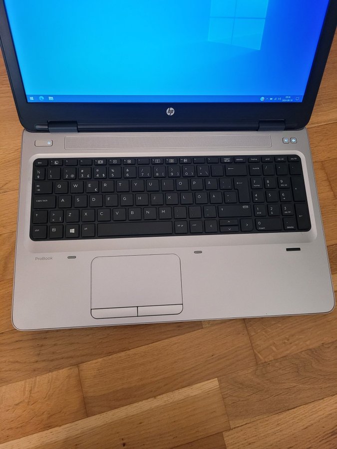 HP Probook 15.6" Full HD - i5, 12GB RAM, 256GB SSD