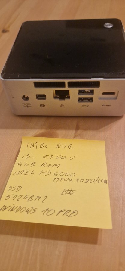 Intel NUC I5-5250U/4GB /512 GB SSD/INTEL HD/WIN10 /NR7