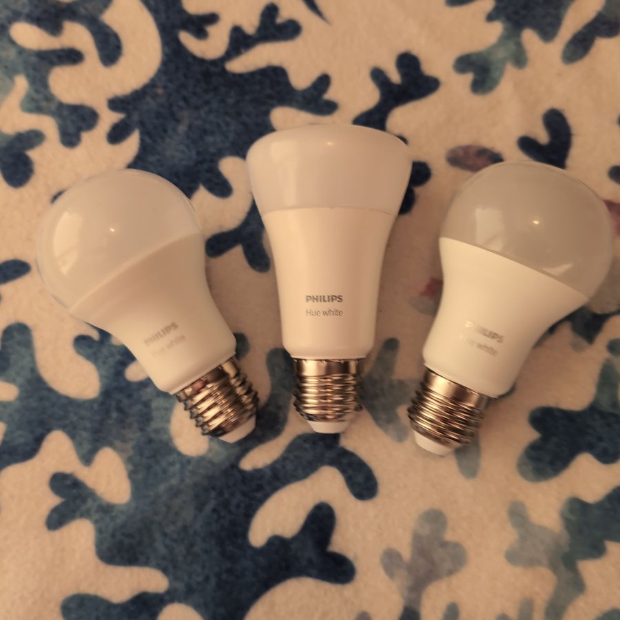 Philips Hue White 3st E27 806lm