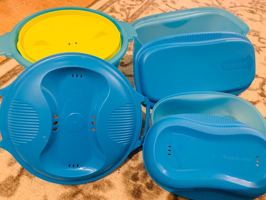 Tupperware paket riskokare/ omlette maker/ pasta  spegatti maker