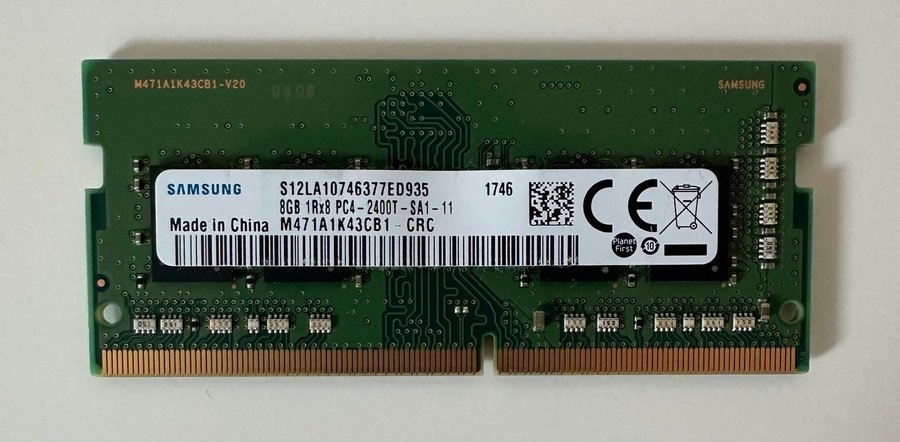 Samsung PC4-2400T 8GB DIMM RAM