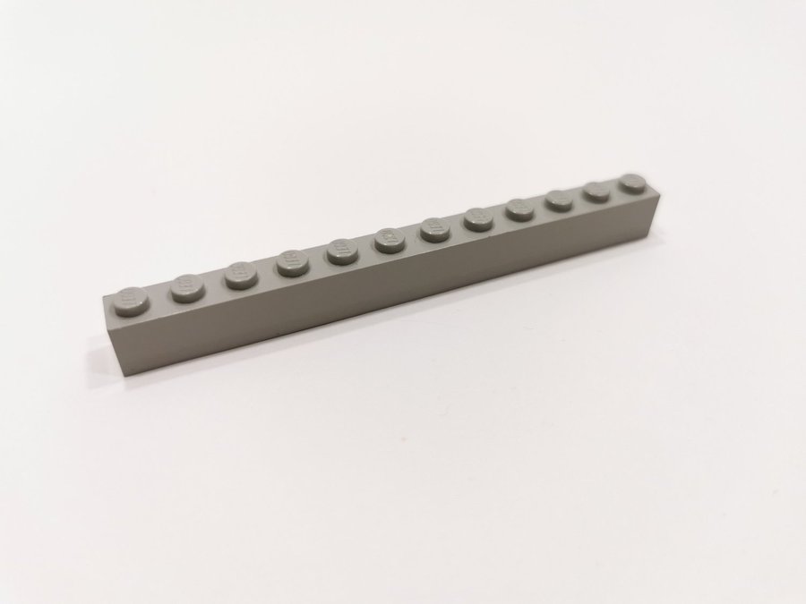 Lego - bit - brick - bas - 1x12 - part 6112 - ljusgrå (old light gray)