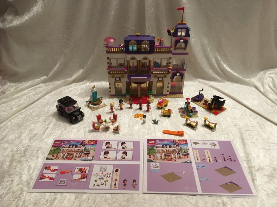 LEGO® Friends | Heartlake Grand Hotel | 41101