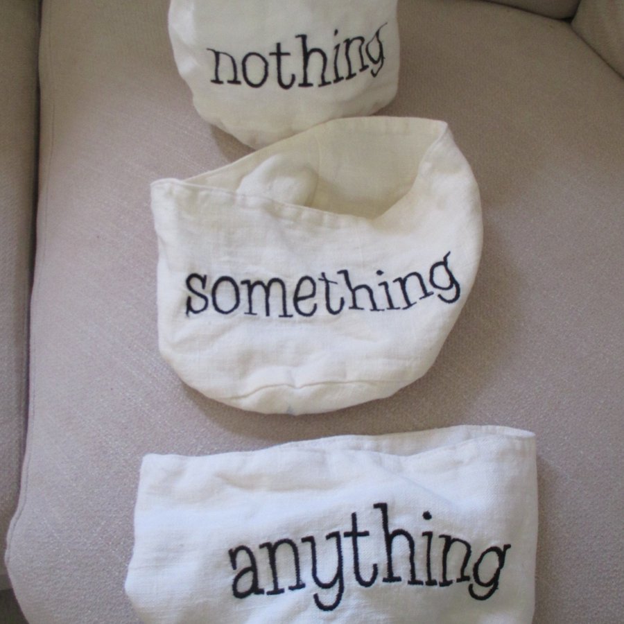 MYRA Design, 3 Förvaring, Something, Anything, Nothing, BRODERADE