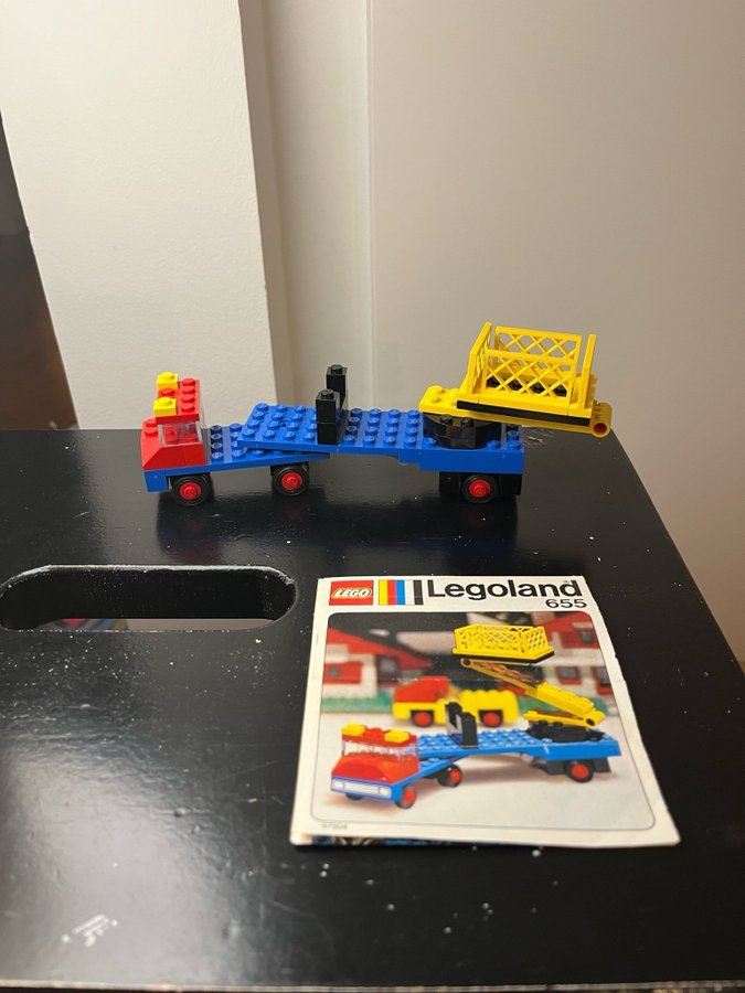 Lego - Mobile Hydraulic Hoist (655)