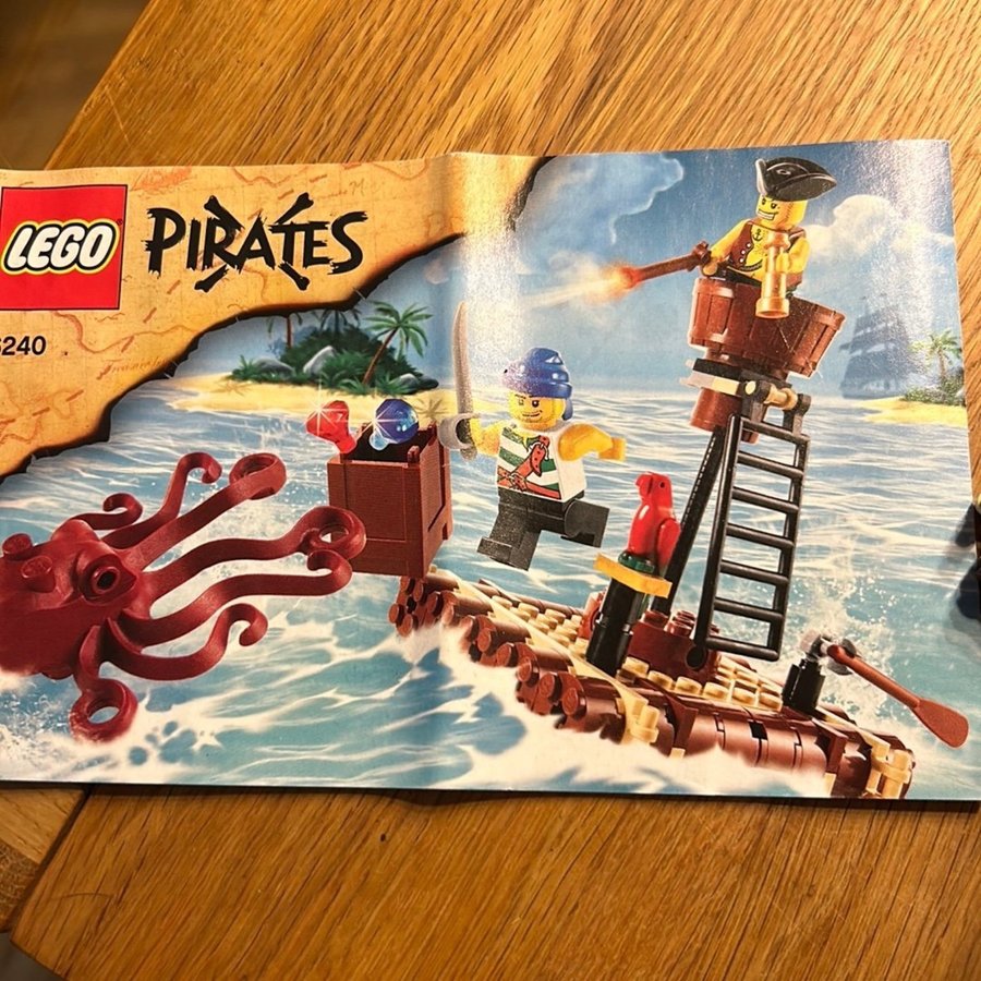 Lego Pirates 6240 - Kraken Attack