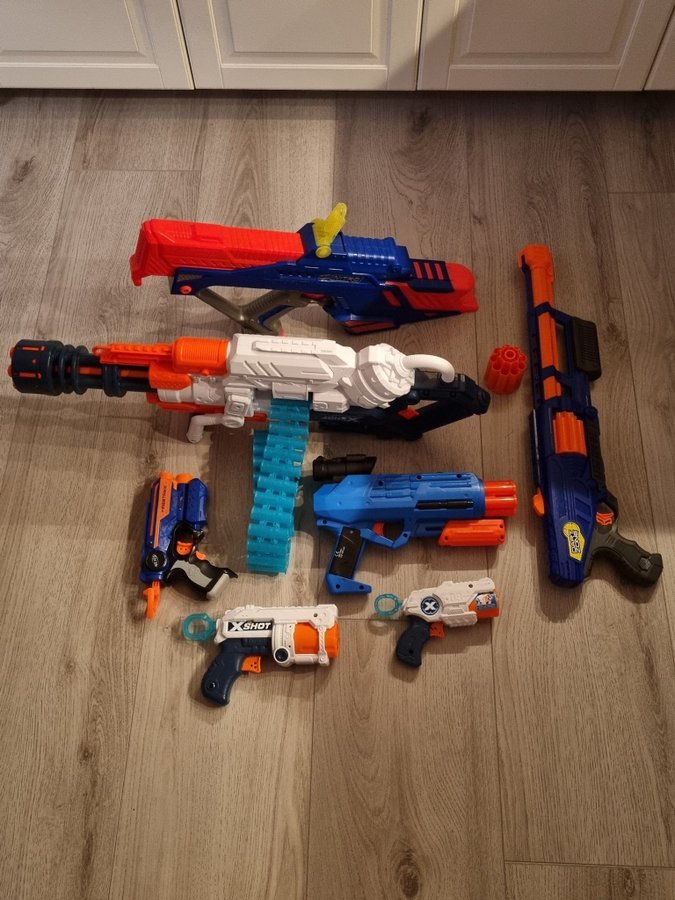 Nerf x-shot mm med 8 stycken vapen