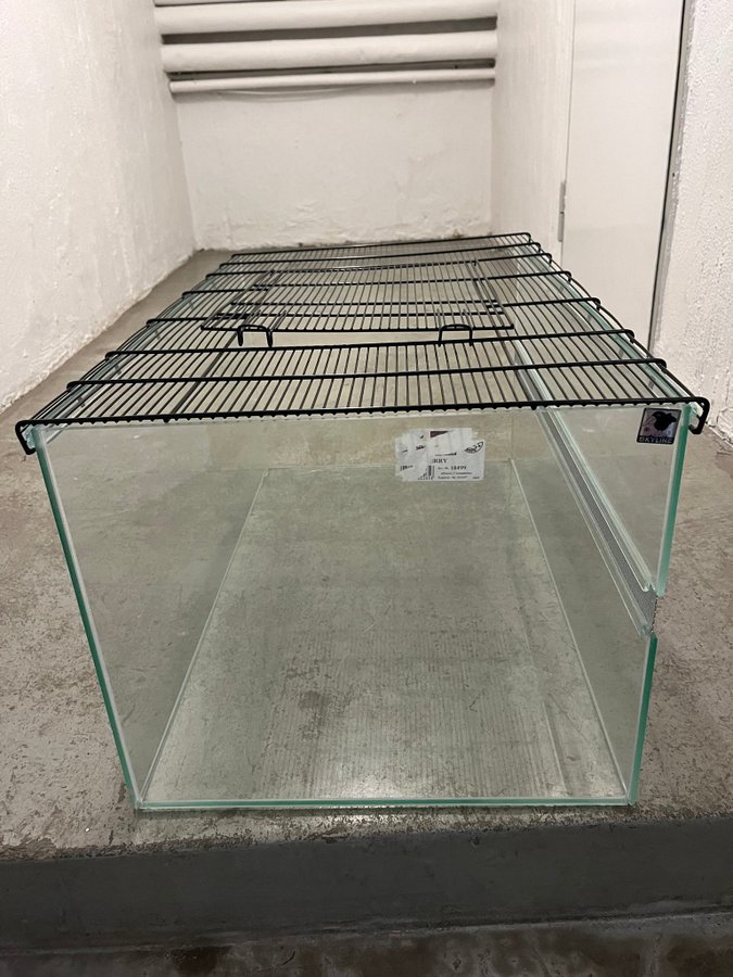 Exklusiv smådjursbur i glas/ terrarium 75x45x40 cm