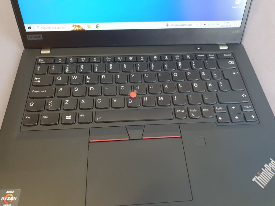 Lenovo Thinkpad X395 i fint skick