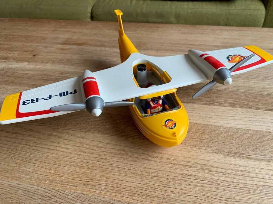 Playmobil seaplane