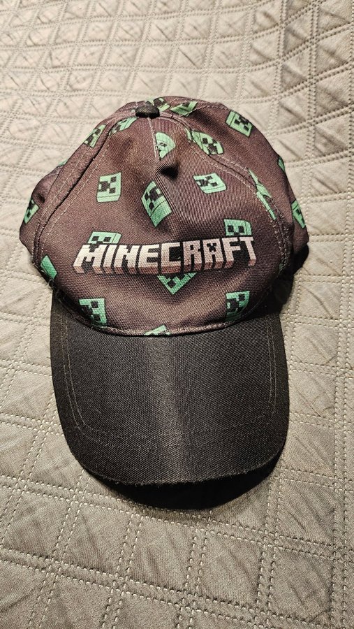 Minecraft svart keps, storlek EUR 8-13