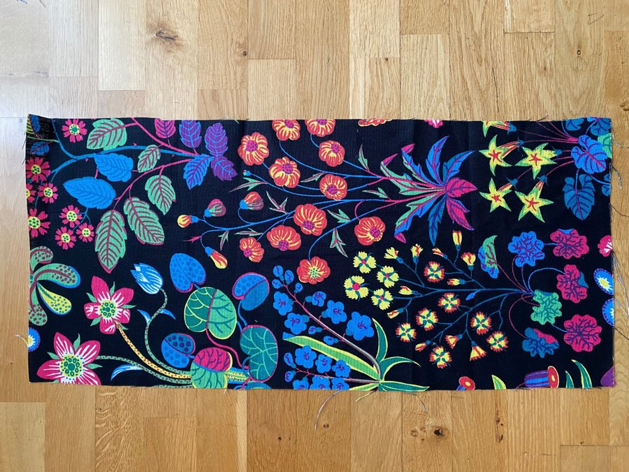 70 x 32 cm Under Ekvatorn, stuvbit tyg, 100% lin, Svenskt Tenn, Josef Frank