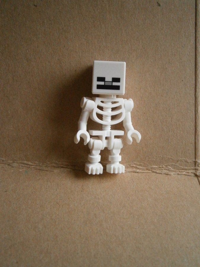 LEGO Skelett Figur Min Oll ?