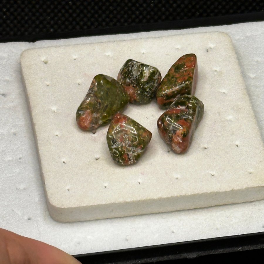 Natural Unakite 22,85 ct