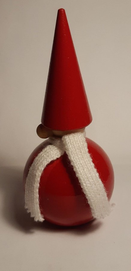 Jul. Klottomte. Tomte. Hemslöjd. Made in Sweden.