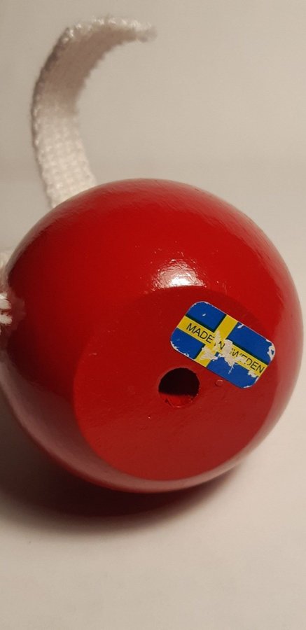 Jul. Klottomte. Tomte. Hemslöjd. Made in Sweden.