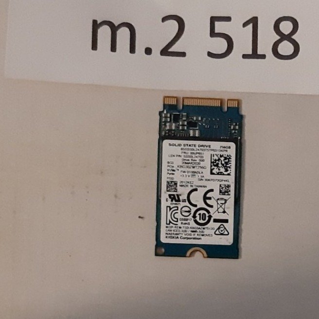 SSD  m2  256GB  NVMe  PCIe  formfaktor 2240  märke : TOSHIBA