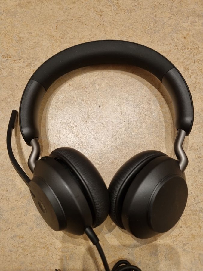 Jabra Evolve2 40