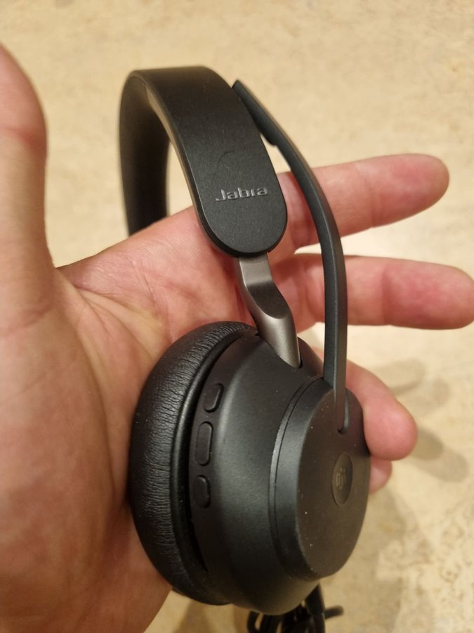 Jabra Evolve2 40