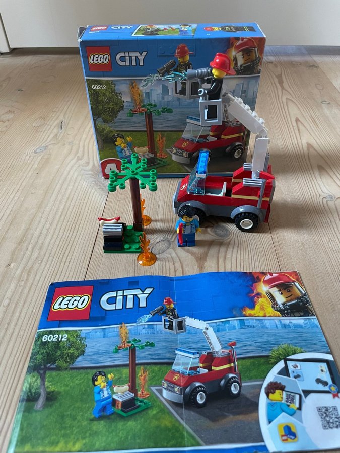 Paket med 3 Lego City-byggsatser: 60239 60212 och 60206