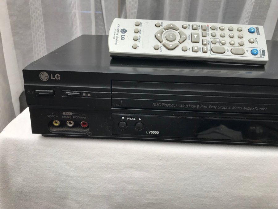 LG VHS-spelare LV5000