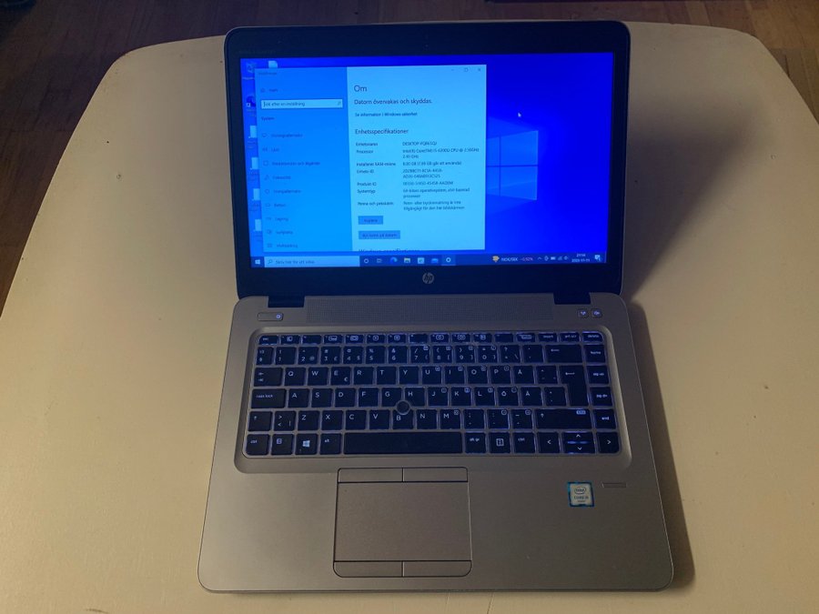 HP elitebook 840 G3 win 10 pro, core i5 256 SSD 8Gb RAM