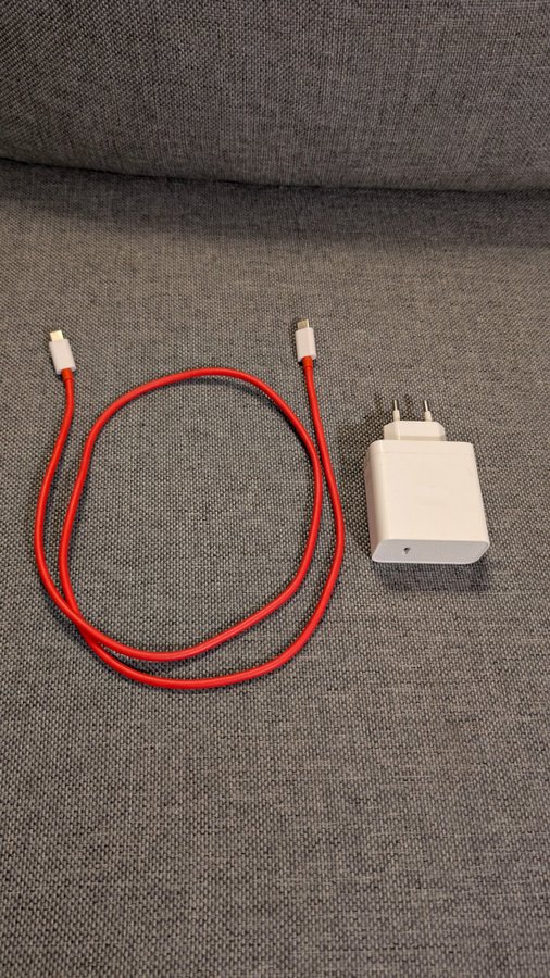 160W OnePlus GaN snabbladdare med kabel