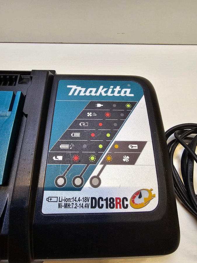 Makita DC18RC Laddare