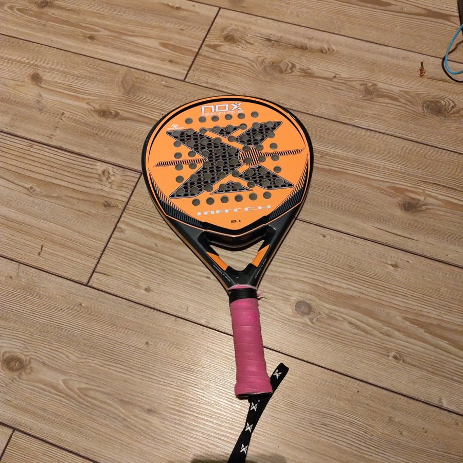 Nox Match B1 Padelracket