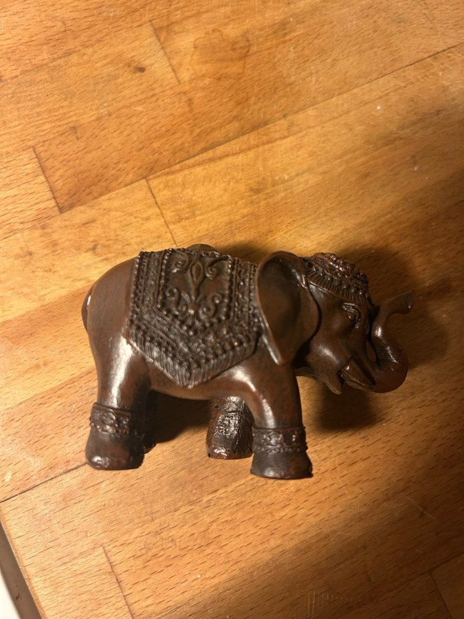 Elefant Figur