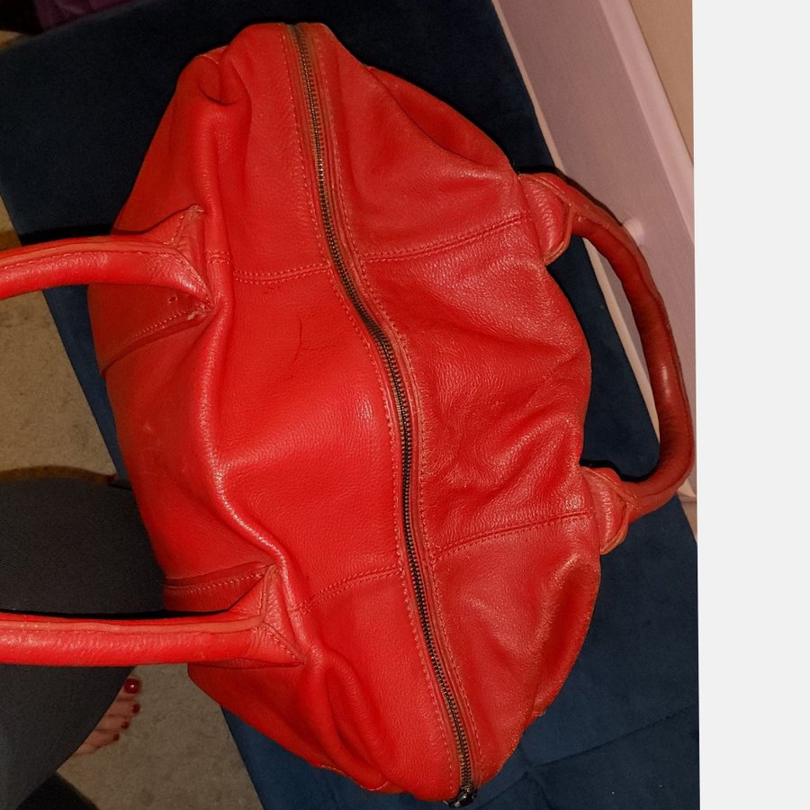 Red Zara leather bag 2011