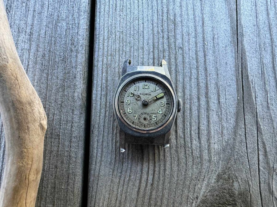 DEFEKT Vintage Kajros Mekaniskt Manuellt Schweiziskt Armbandsur 40-tal