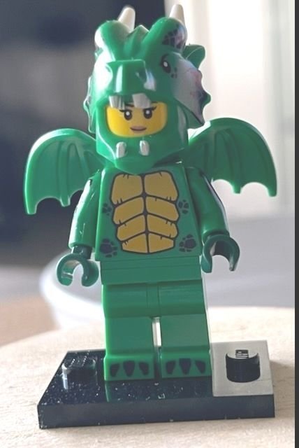 LEGO Minifigures Serie 23 Green Dragon