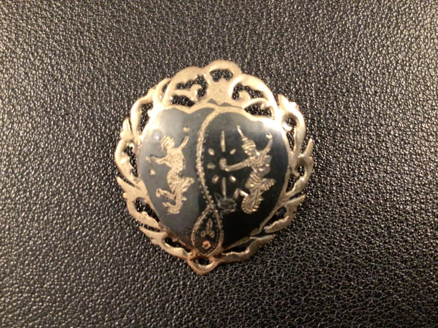 Siam, Vintage sterling Silver Brosch. I bra skick!