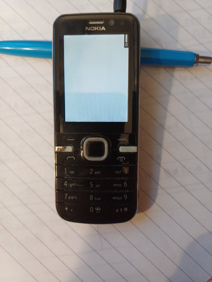 Mobil NOKIA 6730c