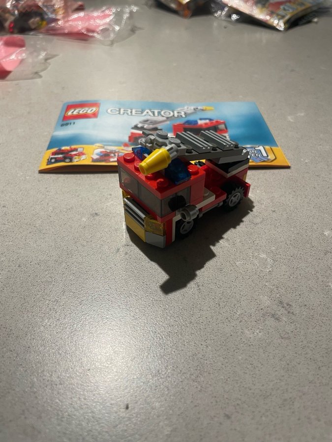 Lego Creator - Mini Fire Rescue 6911, Komplett 3 in 1 Model