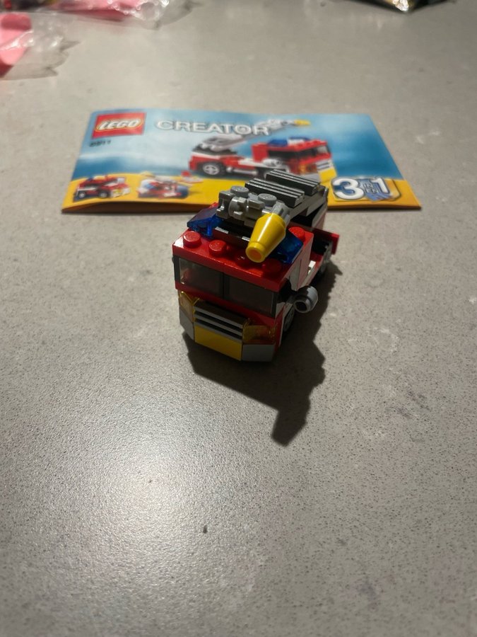 Lego Creator - Mini Fire Rescue 6911, Komplett 3 in 1 Model