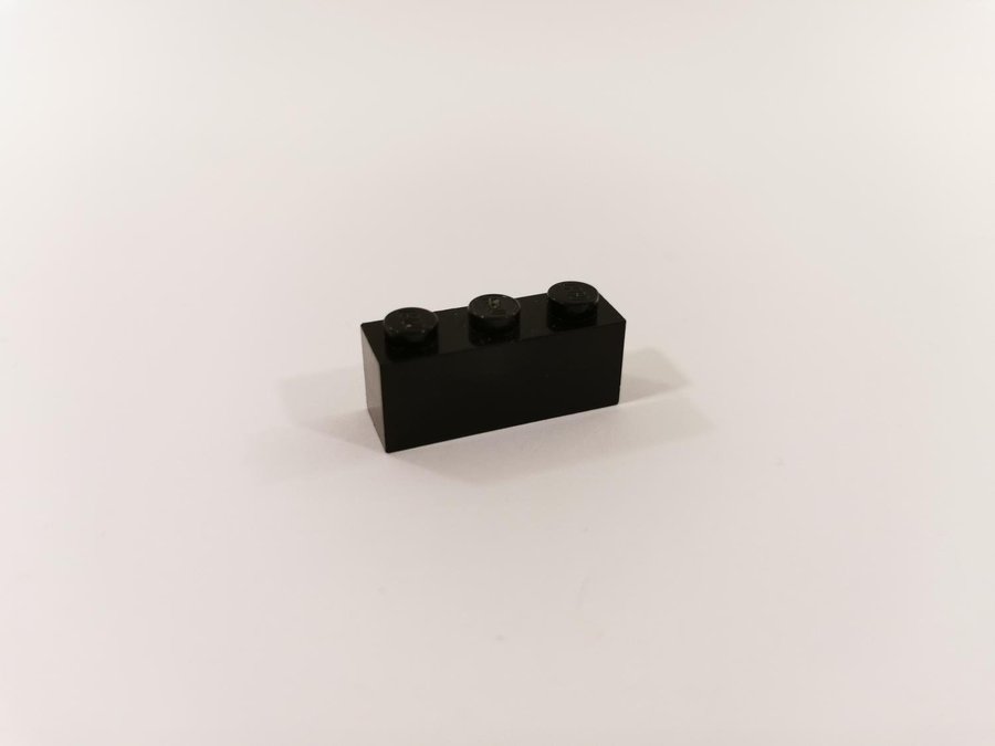 Lego - brick - bas - 1x3 - part 3622 - svart