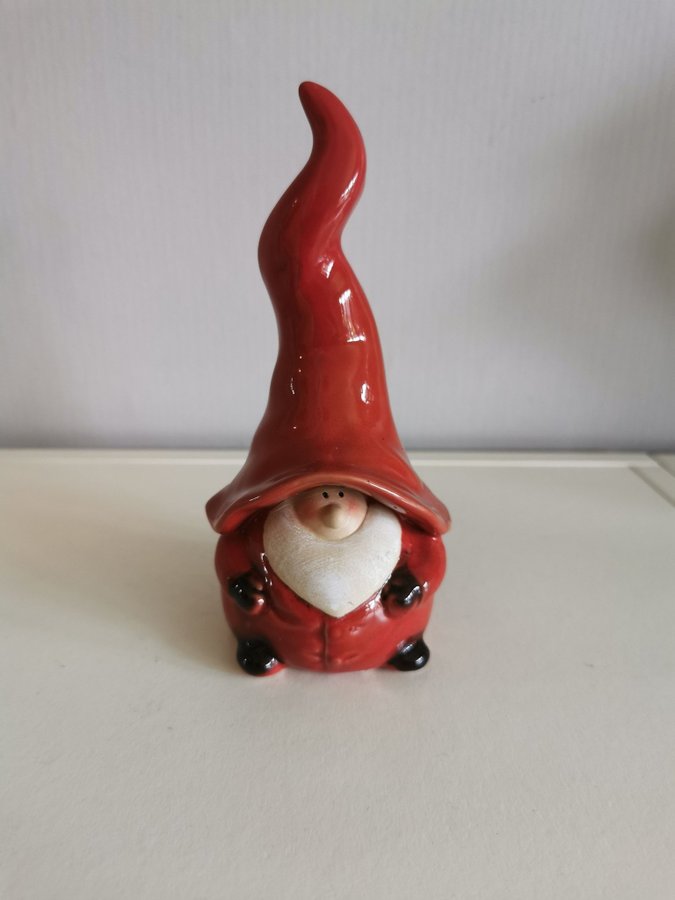 Tomte i keramik, Söt tomte med stor luva