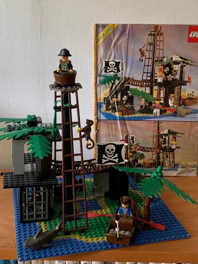 Lego 6270 - Piratöarnas fästning