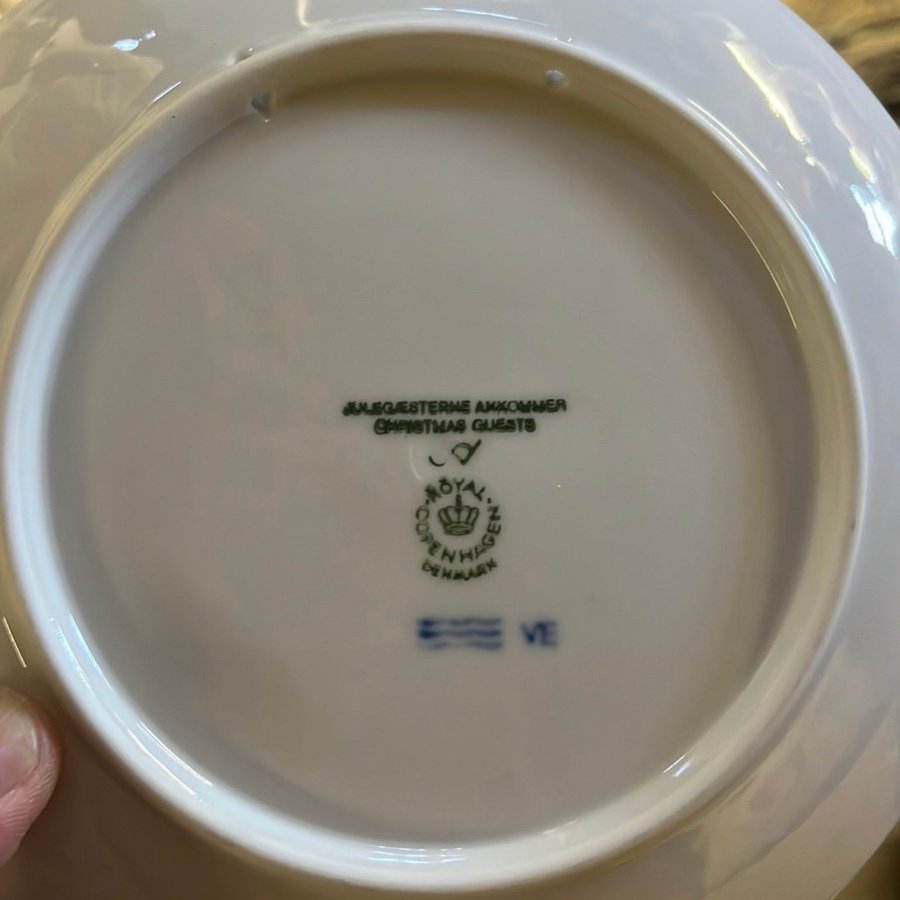 Royal Copenhagen Julteller 1992  1993