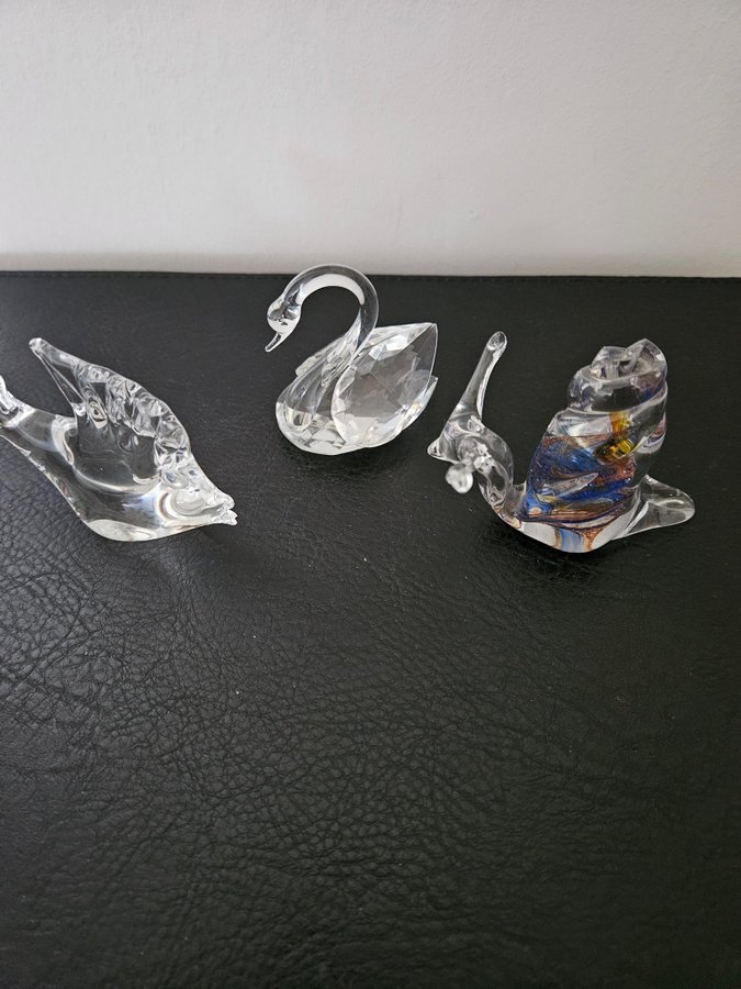 Glasfigurer - svan, fisk och snigel