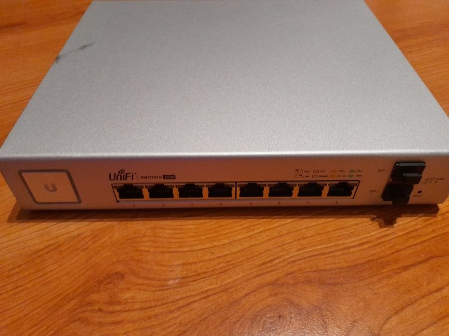 UniFi Switch 8 150W