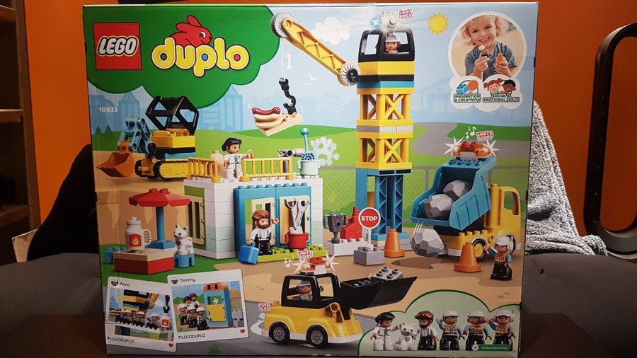 LEGO Duplo "10933 Lyftkran + 2304 LEGO® DUPLO® byggplatta" (NY  OÖPPNAD)