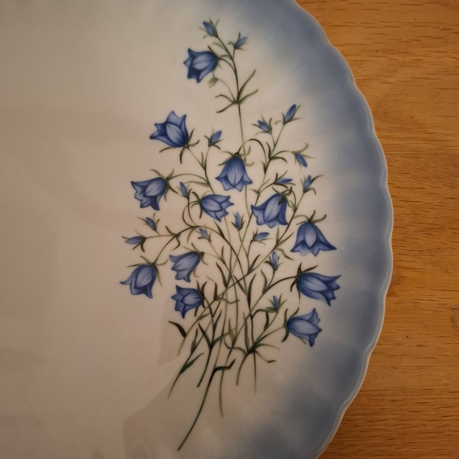 Svaneholm 1530 Flores Caerulei Kakfat - Uppläggningsfat